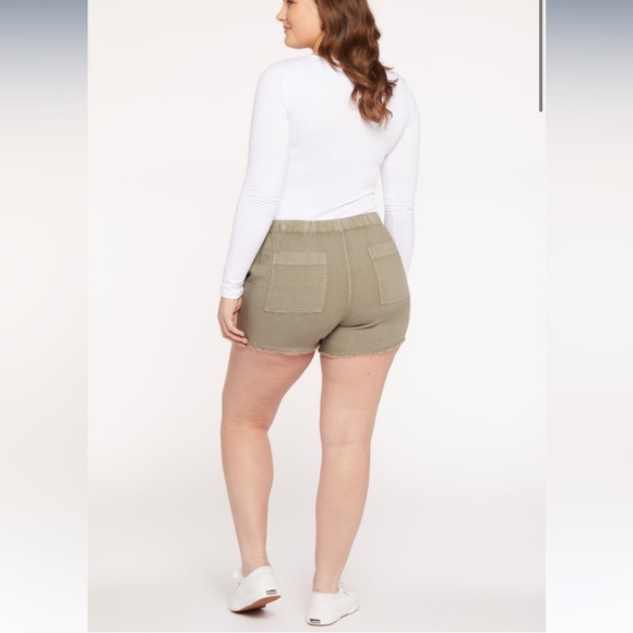 Seven7 Laguna Soft Linen Shorts - Picture 12 of 13